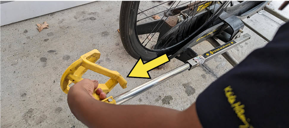 Pulling out the bike rack arm
