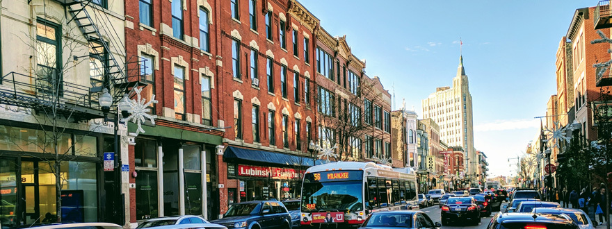 A 56 Milwaukee bus in Wicker Park